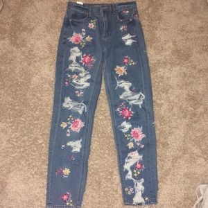 American Eagle Mom Jeans - Online Only